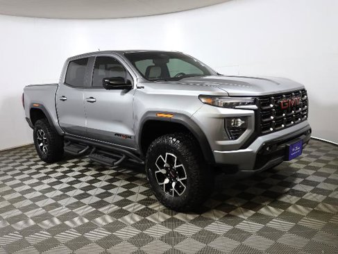 Used 2024 GMC Canyon AT4X image 4