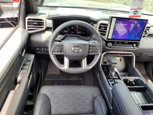 New 2025 Toyota Tundra Limited image 8