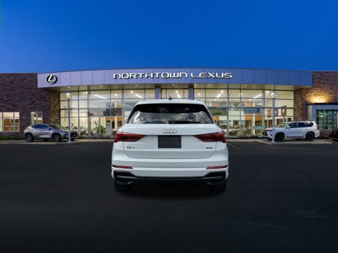 Used 2022 Audi Q3 2.0T Premium Plus image 21