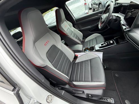 New 2025 Volkswagen GTI Autobahn image 28