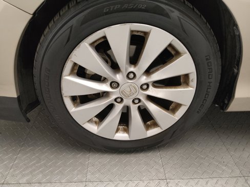 Used 2014 Honda Accord EX-L image 31