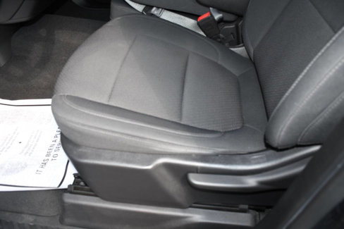 Used 2020 Chevrolet Silverado 2500 Custom w/ Custom Value Package image 12