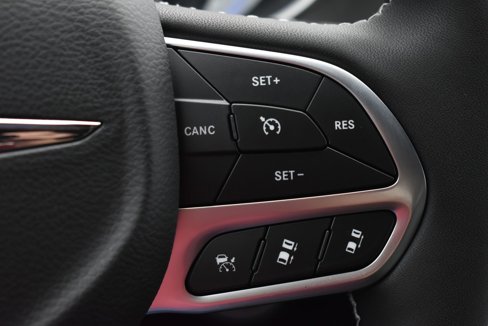 New 2026 Chrysler Voyager LX image 22