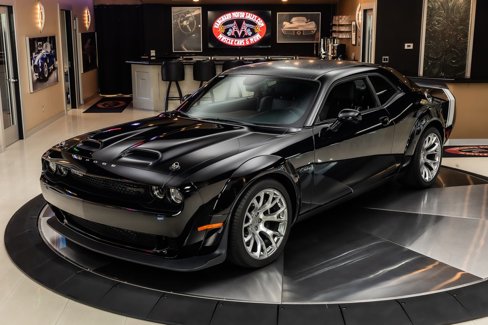 Used 2023 Dodge Challenger SRT Hellcat Redeye image 5