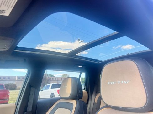 Used 2025 Chevrolet Equinox ACTIV w/ Safety and Technology Package image 21