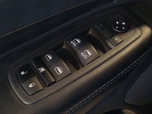 Used 2024 Dodge Durango SXT image 27