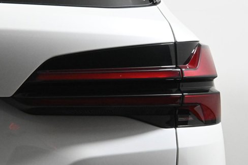 New 2026 BMW X5 xDrive40i w/ M Sport Package image 13