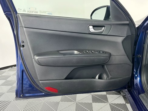 Used 2018 Kia Optima S w/ Panoramic Sunroof Package image 26