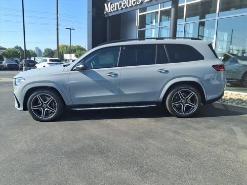 New 2026 Mercedes-Benz GLS 450 4MATIC image 3
