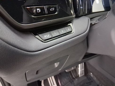 New 2025 Lexus TX 500h AWD image 16