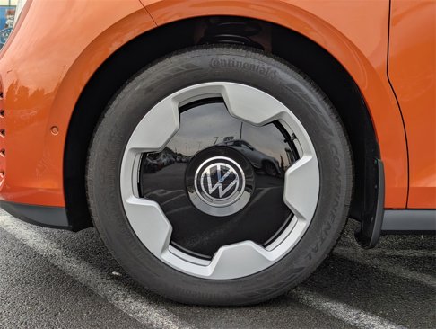 New 2025 Volkswagen ID. Buzz Pro S Plus image 44