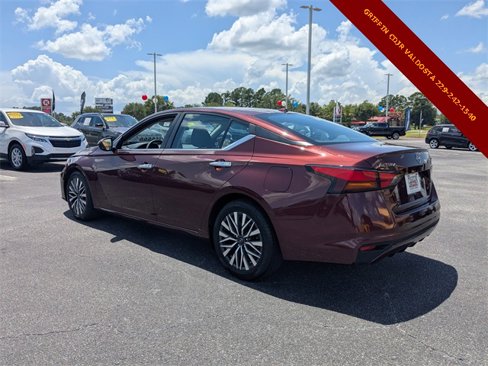 Used 2023 Nissan Altima 2.5 SV image 6