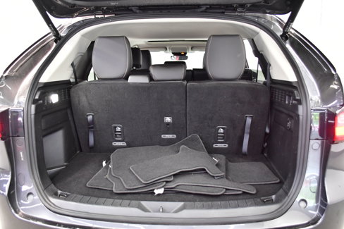 Used 2024 MAZDA CX-90 3.3 Turbo w/ Preferred Plus image 8