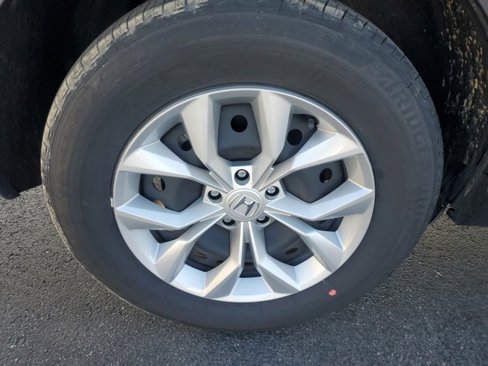Certified 2025 Honda CR-V LX image 10