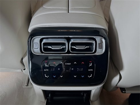 New 2026 Mercedes-Benz S 580 4MATIC Sedan image 26