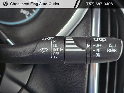 Used 2018 Chevrolet Equinox LT image 30