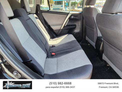 Used 2014 Toyota RAV4 XLE image 15
