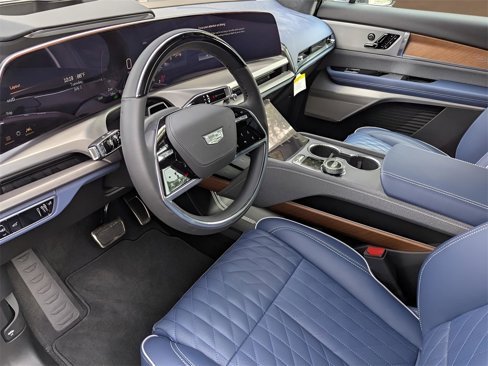 New 2026 Cadillac Vistiq Premium Luxury image 7
