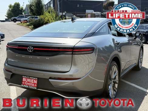 New 2026 Toyota Crown Limited w/ Advanced Technology Package image 7