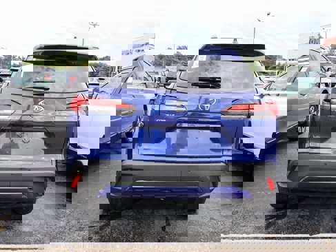 Used 2023 Toyota Corolla Cross XLE image 13