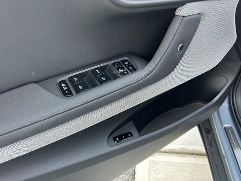 Used 2023 Polestar Polestar 2 w/ Pilot Pack image 26