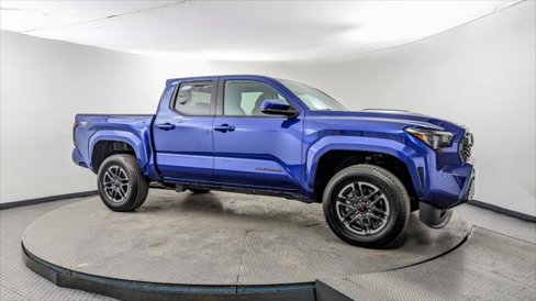 Used 2024 Toyota Tacoma TRD Sport image 11
