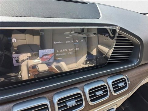 New 2026 Mercedes-Benz GLE 450e 4MATIC image 12