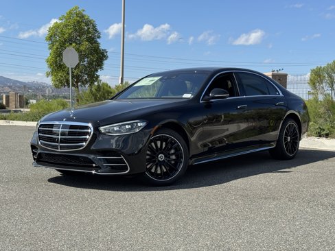 New 2026 Mercedes-Benz S 580 4MATIC Sedan image 2