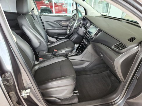Used 2017 Buick Encore Preferred w/ Experience Buick Package image 8