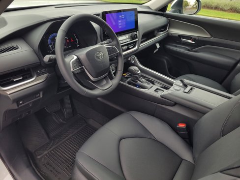 New 2026 Toyota Grand Highlander AWD image 6