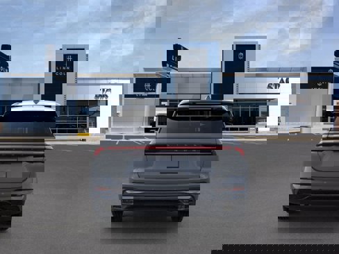New 2025 Lincoln Nautilus Premier w/ Jet Appearance Package image 5