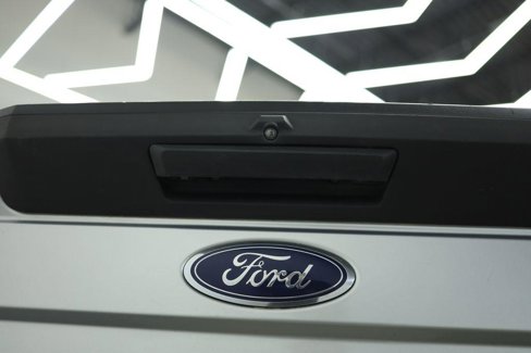 Used 2022 Ford F350 XLT w/ Camper Package image 10