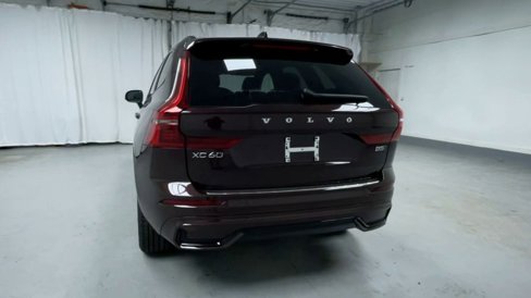 New 2026 Volvo XC60 B5 Core w/ Protection Package Premier image 22