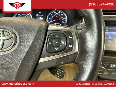Used 2016 Toyota Camry XLE image 24