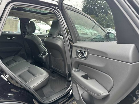 New 2026 Volvo XC60 B5 Ultra w/ Protection Package Premier image 13