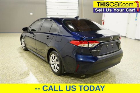 Used 2025 Toyota Corolla LE image 5