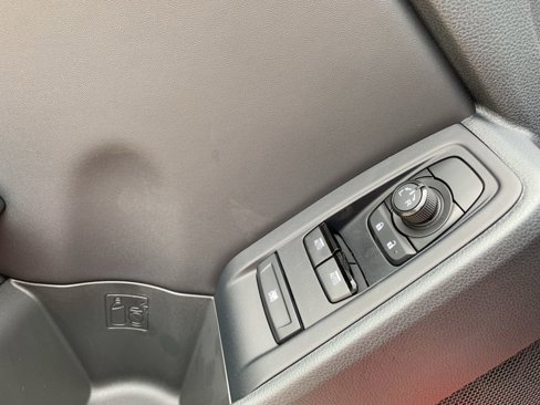 New 2025 Toyota GR86 Premium image 12