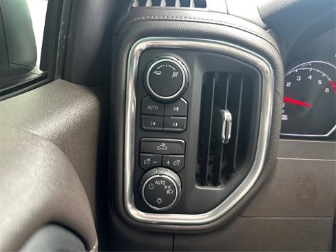 Used 2019 Chevrolet Silverado 1500 LT w/ All-Star Edition image 27