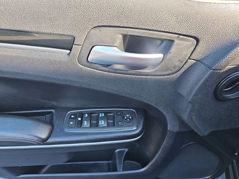 Used 2023 Chrysler 300 S image 13