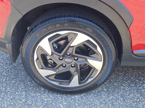 Used 2024 Subaru Crosstrek 2.5i Limited image 9