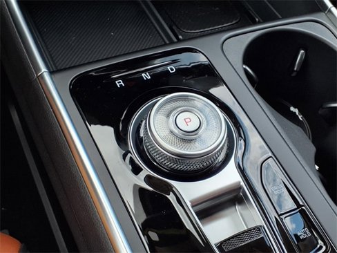 New 2026 Kia Carnival SX Prestige image 13
