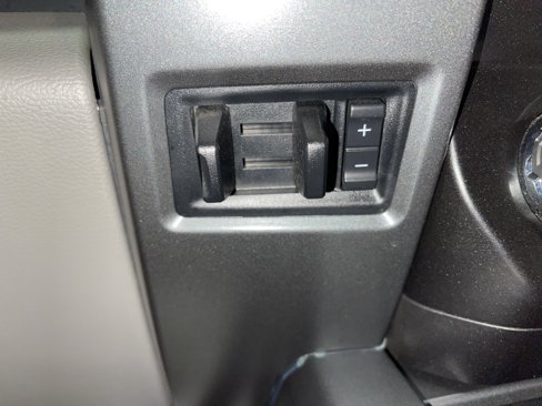 Used 2019 Ford F250 XLT w/ XLT Premium Package image 30