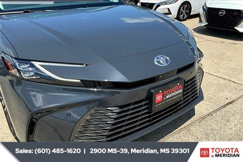 Used 2025 Toyota Camry XLE image 21