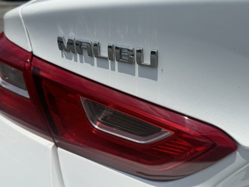 Used 2023 Chevrolet Malibu LT image 10