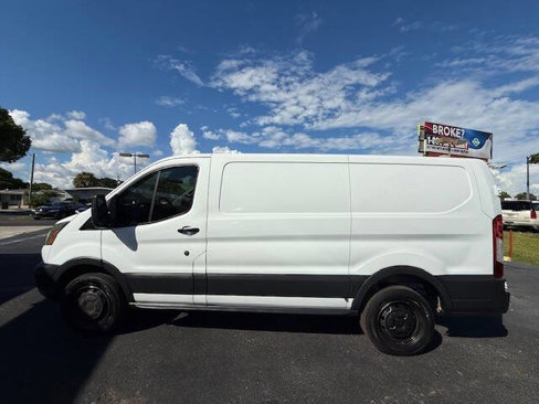 Used 2017 Ford Transit 250 130 Low Roof image 8