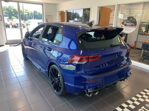 New 2025 Volkswagen Golf R Black Edition image 4