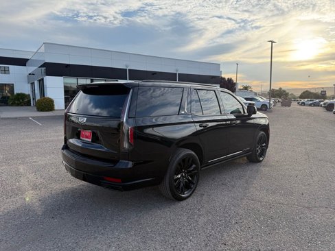 Used 2023 Cadillac Escalade Sport Platinum image 5