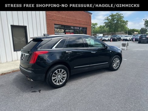 Used 2017 Cadillac XT5 Luxury image 28