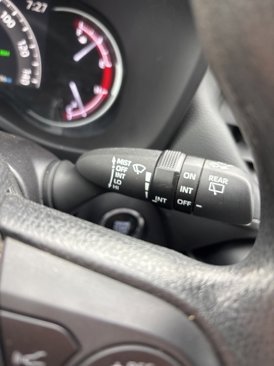 Used 2024 Toyota RAV4 XLE image 27