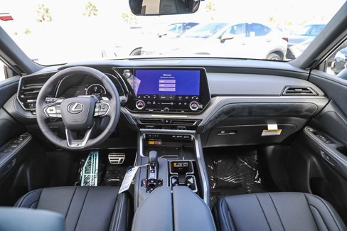 New 2026 Lexus TX 500h AWD image 12